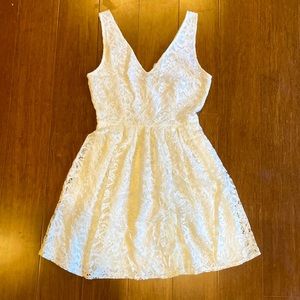 White A-line lace dress size 2